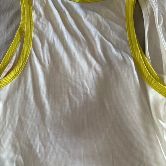 Tank top bundle - Picture 7 of 7